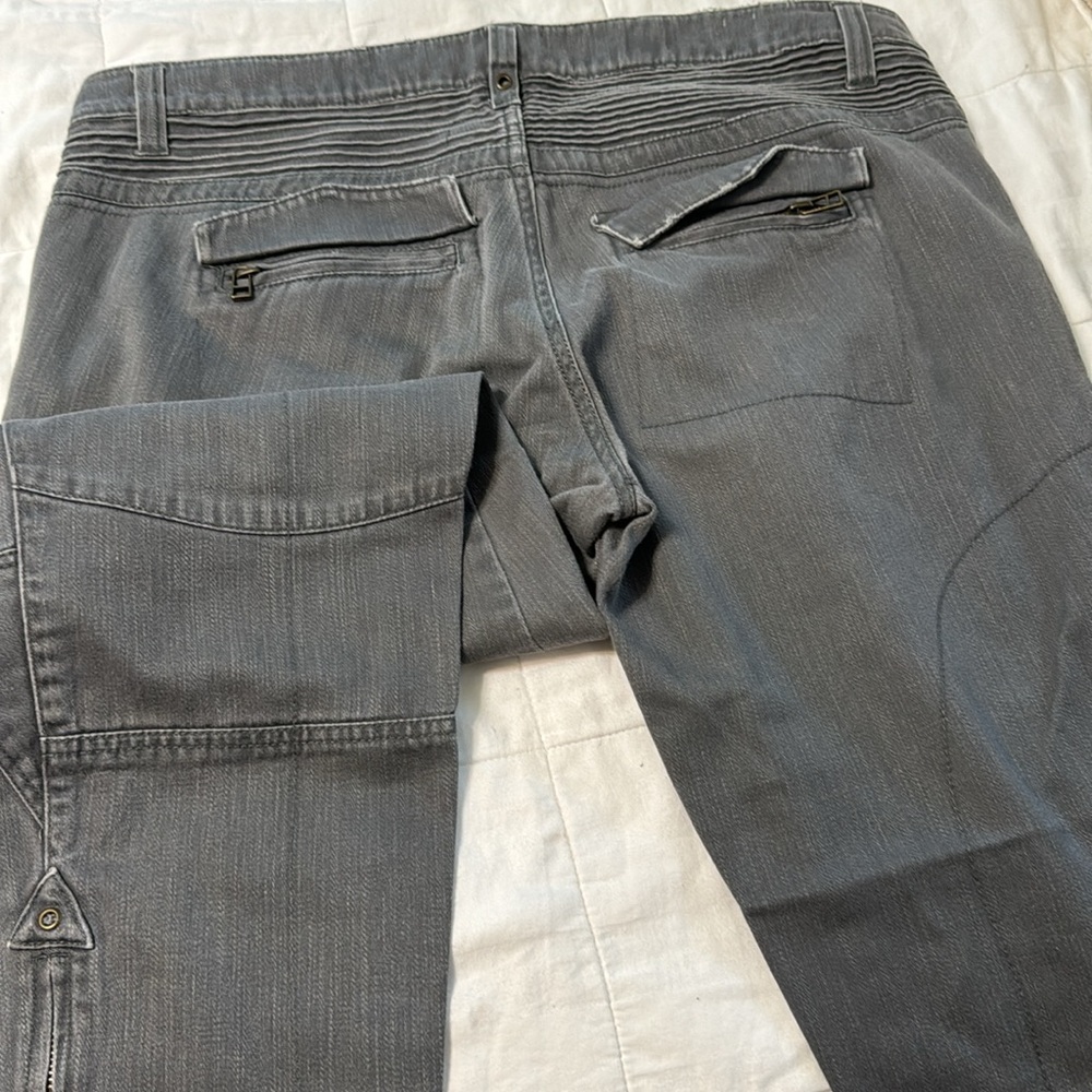 Joe’s Jeans size 33